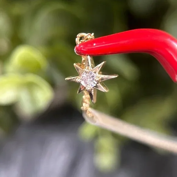 Gold Starburst Cz Necklace (n1) - Picture 2 of 8